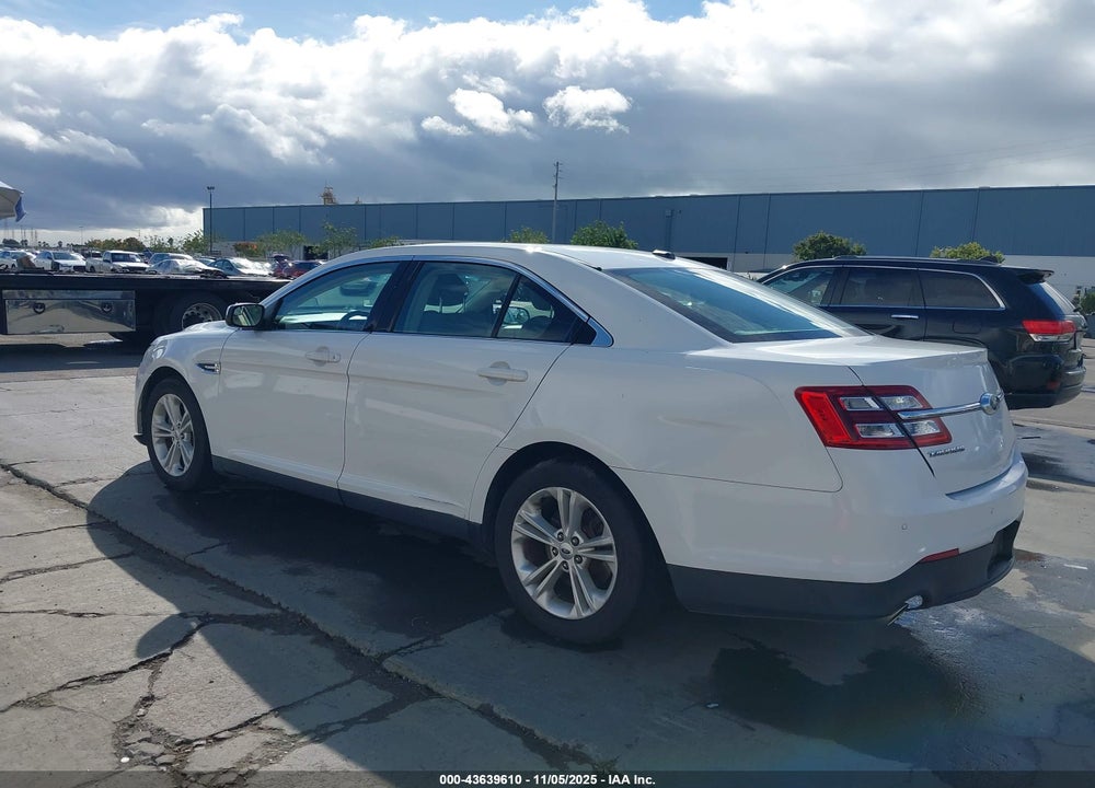 2016 FORD TAURUS SEL VIN: 1FAHP2E8XGG116354