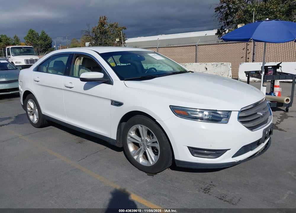2016 FORD TAURUS SEL VIN: 1FAHP2E8XGG116354
