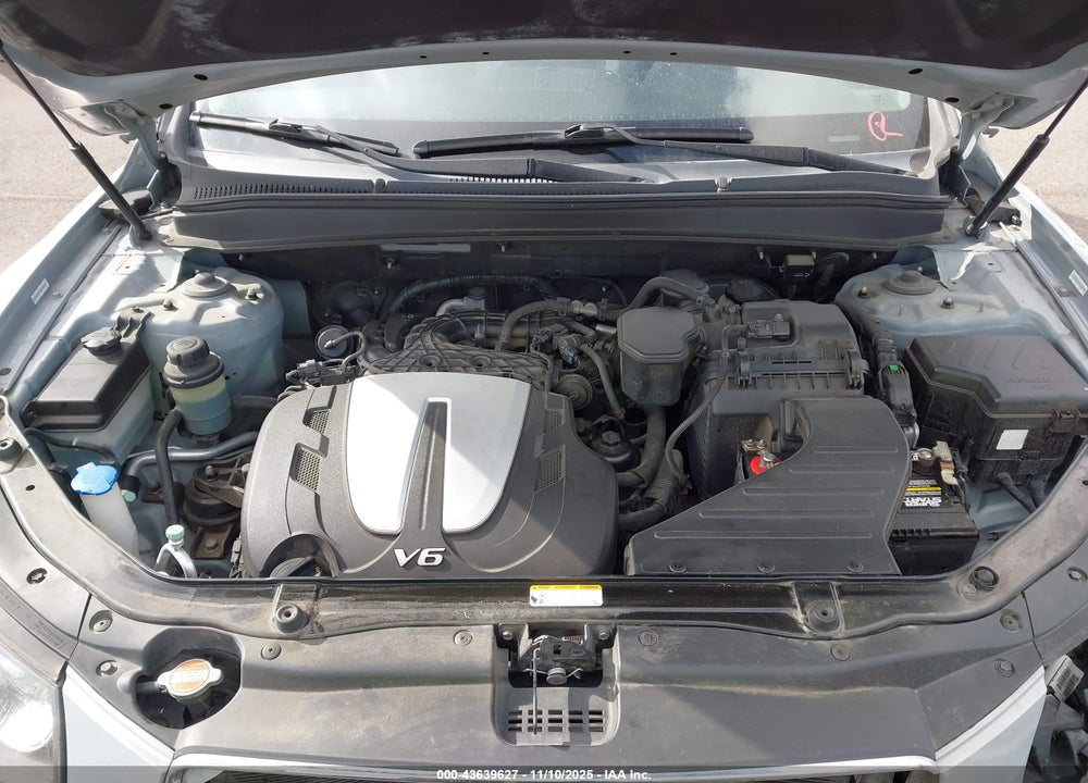 2010 HYUNDAI SANTA FE VIN: 5NMSK4AG0AH388614