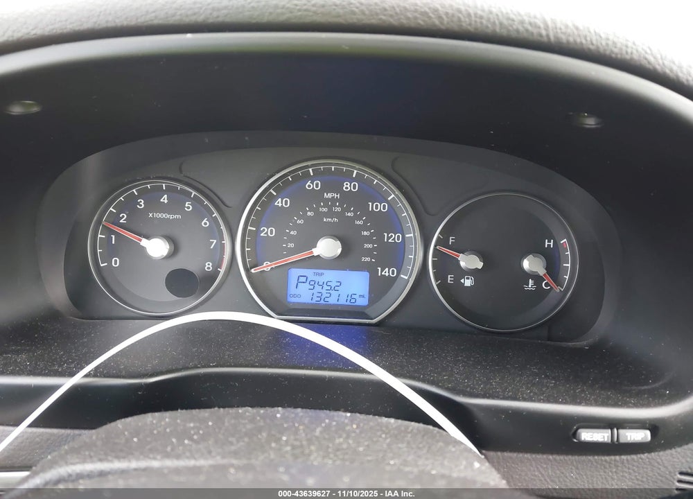 2010 HYUNDAI SANTA FE VIN: 5NMSK4AG0AH388614
