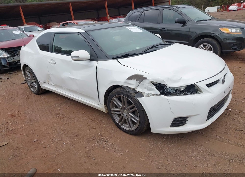 2011 SCION TC VIN: JTKJF5C79B3016605