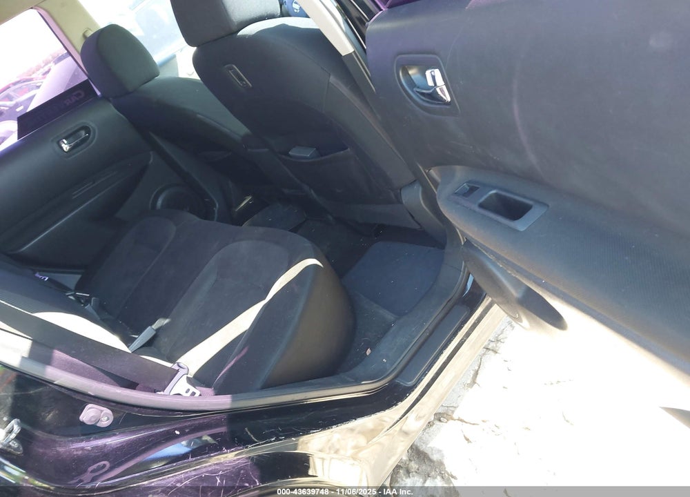 2013 NISSAN ROGUE S VIN: JN8AS5MT8DW547525