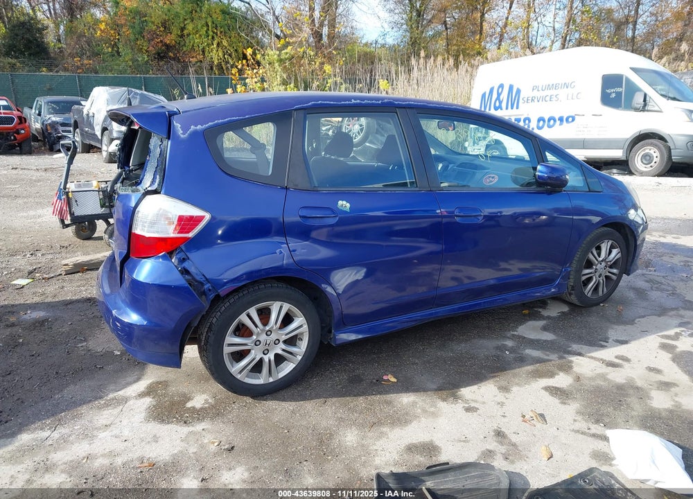 2010 HONDA FIT SPORT VIN: JHMGE8H6XAS013804