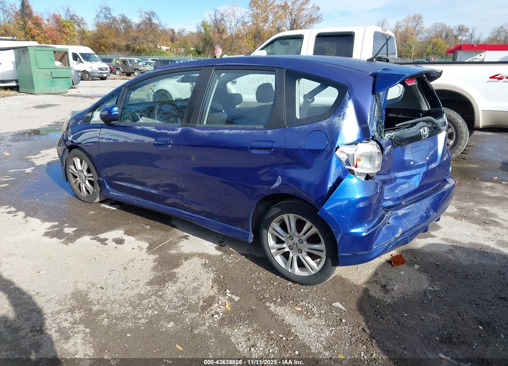 2010 HONDA FIT SPORT VIN: JHMGE8H6XAS013804