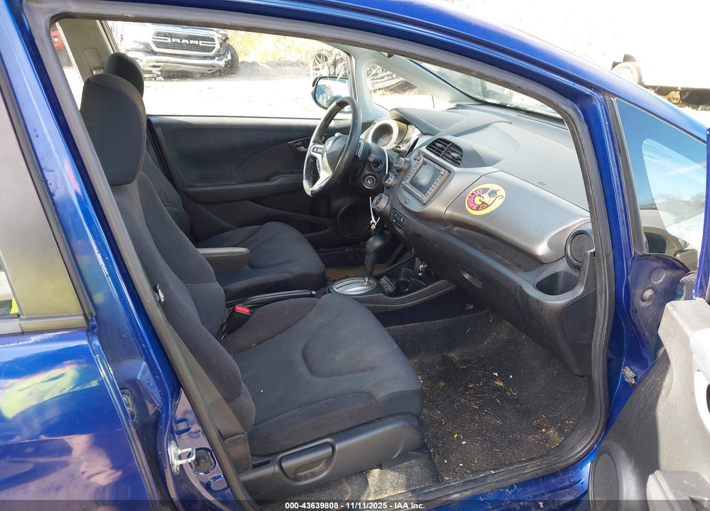 2010 HONDA FIT SPORT VIN: JHMGE8H6XAS013804