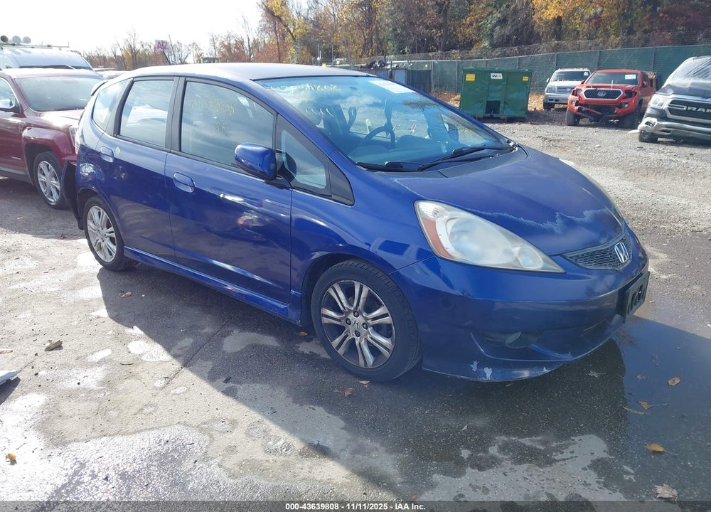 2010 HONDA FIT SPORT VIN: JHMGE8H6XAS013804