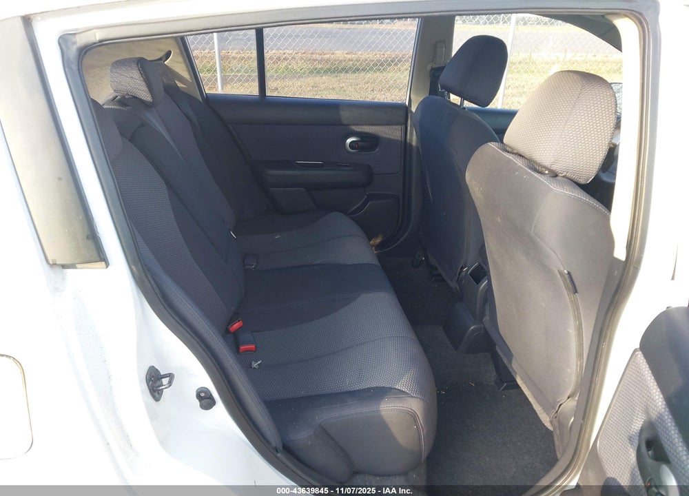 2008 NISSAN VERSA 1.8SL VIN: 3N1BC13EX8L400985