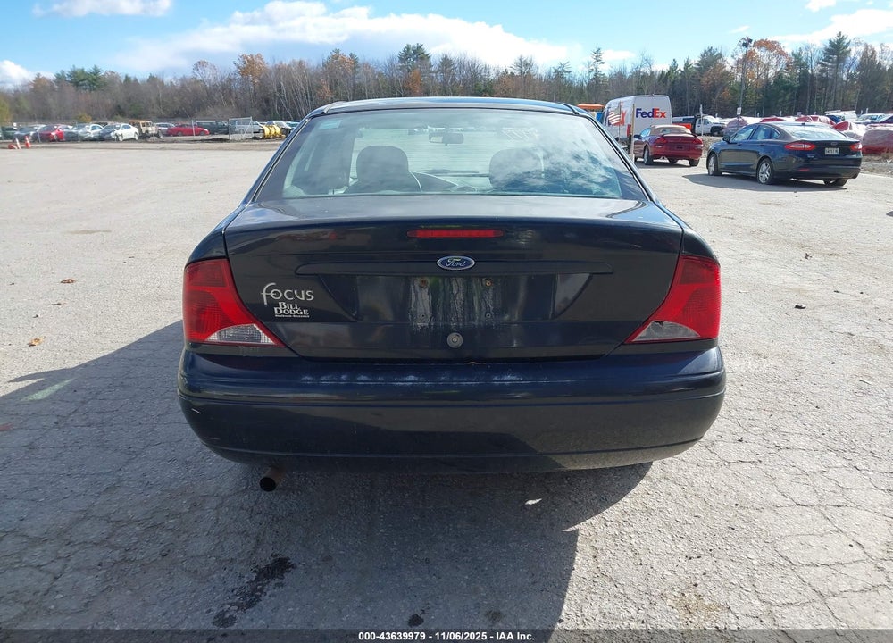 2003 FORD FOCUS LX VIN: 1FAFP33P53W180521