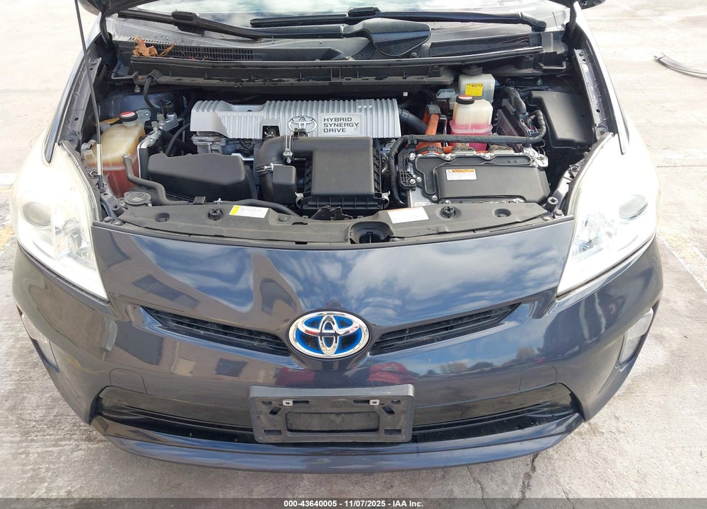 2015 TOYOTA PRIUS TWO VIN: JTDKN3DU7F1930439