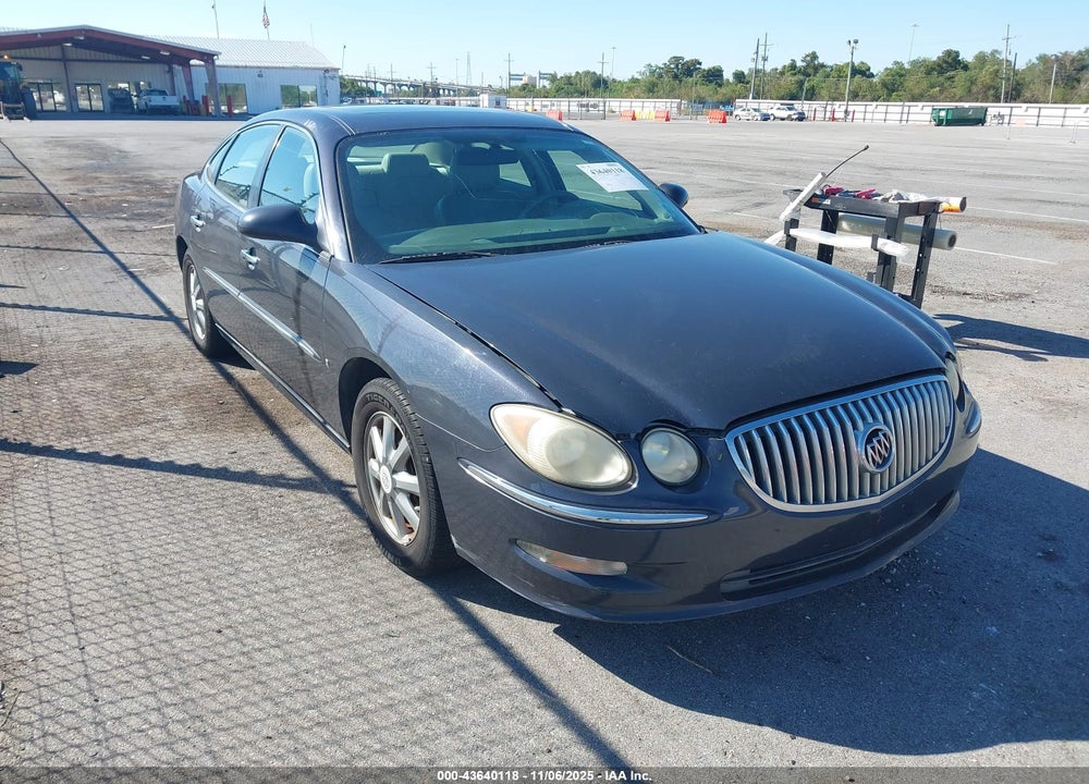 2008 BUICK LACROSSE CXL VIN: 2G4WD582X81207539