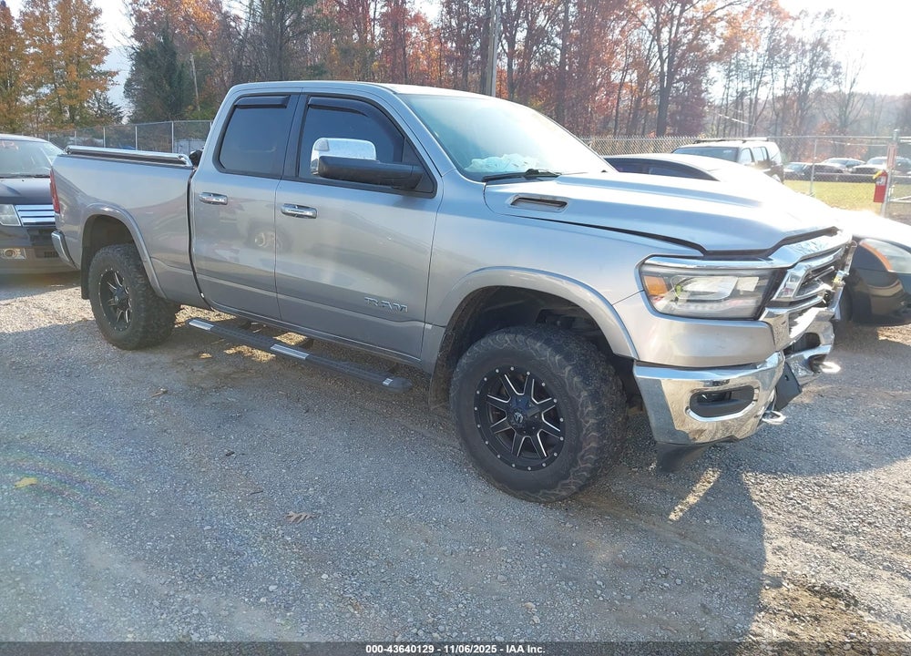 2019 RAM 1500 LAIE  4X4 6'4 BOX VIN: 1C6SRFDT5KN768852