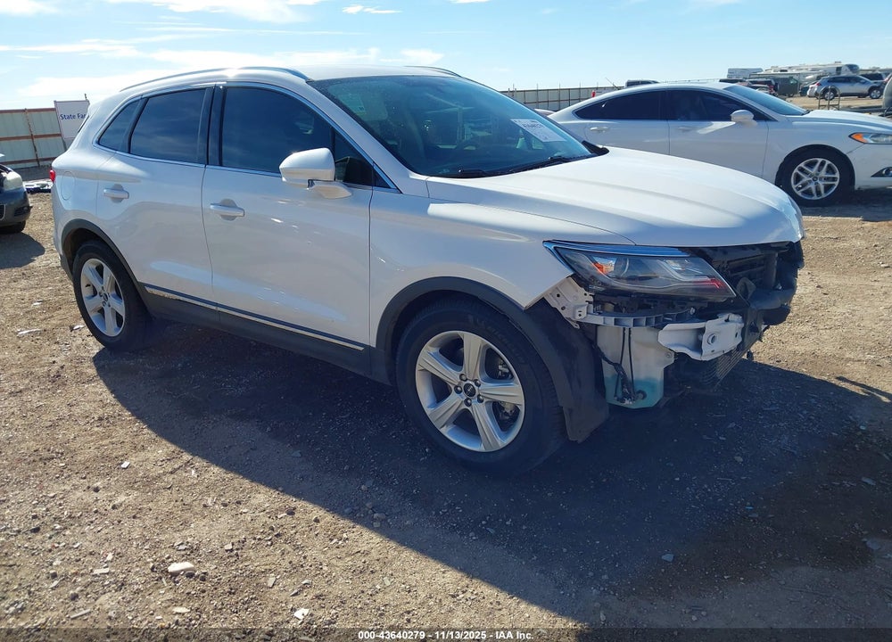2018 LINCOLN MKC PREMIERE VIN: 5LMCJ1C91JUL33255