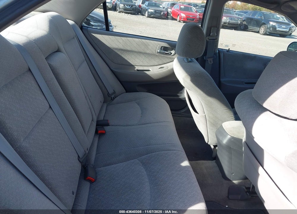 2002 HONDA ACCORD 2.3 LX VIN: 1HGCG66502A039913