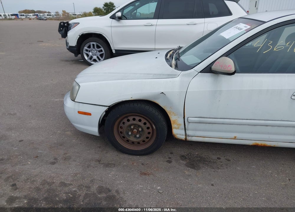 2001 HYUNDAI ELANTRA GLS VIN: KMHDN45D51U054762