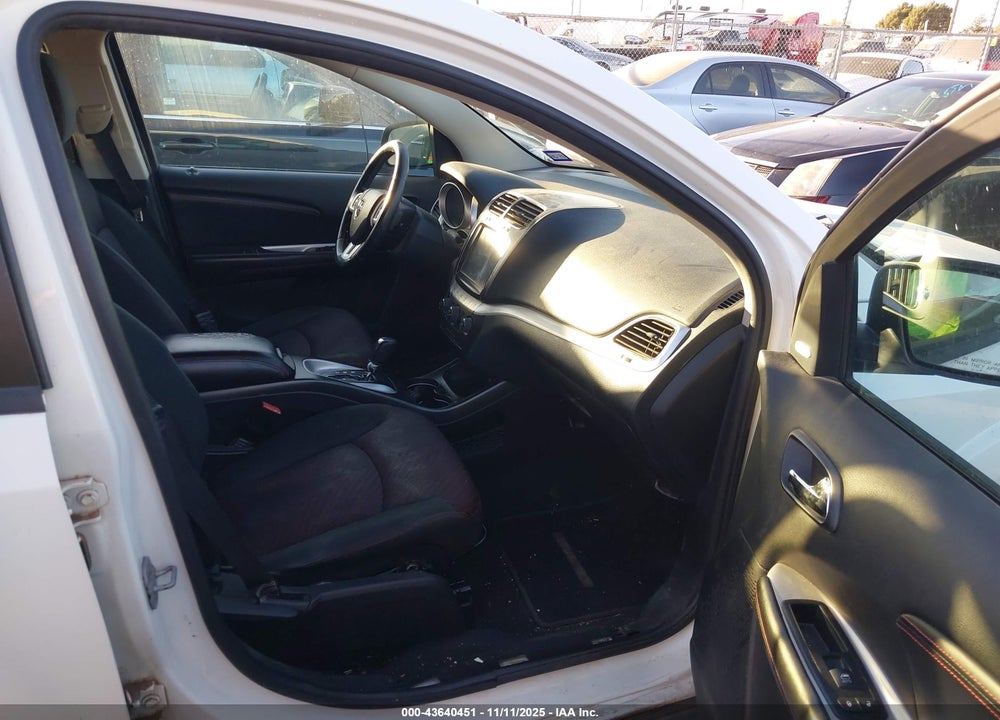 2011 DODGE JOURNEY VIN: 3D4PG7FG6BT544678