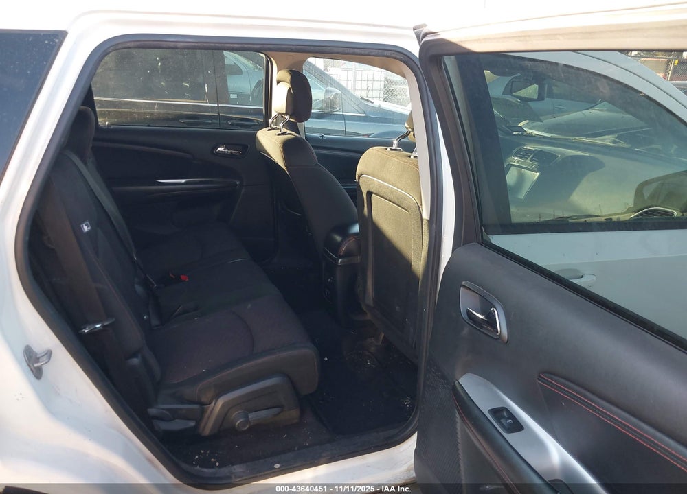 2011 DODGE JOURNEY VIN: 3D4PG7FG6BT544678