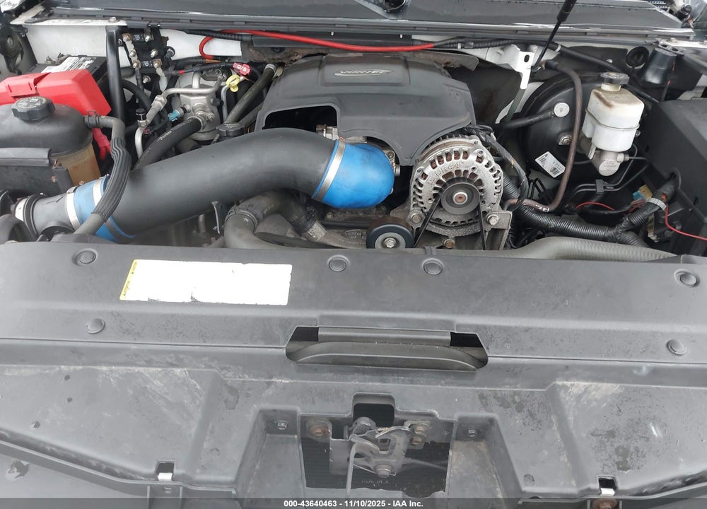 2007 CHEVROLET SUBURBAN 1500 LT VIN: 3GNFK16387G199355