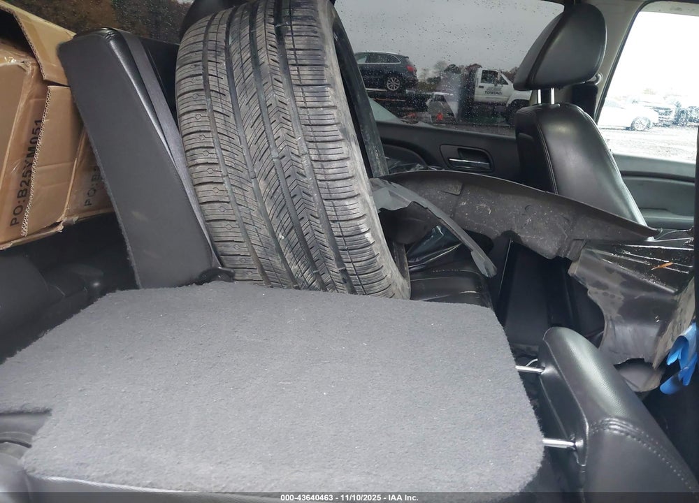 2007 CHEVROLET SUBURBAN 1500 LT VIN: 3GNFK16387G199355