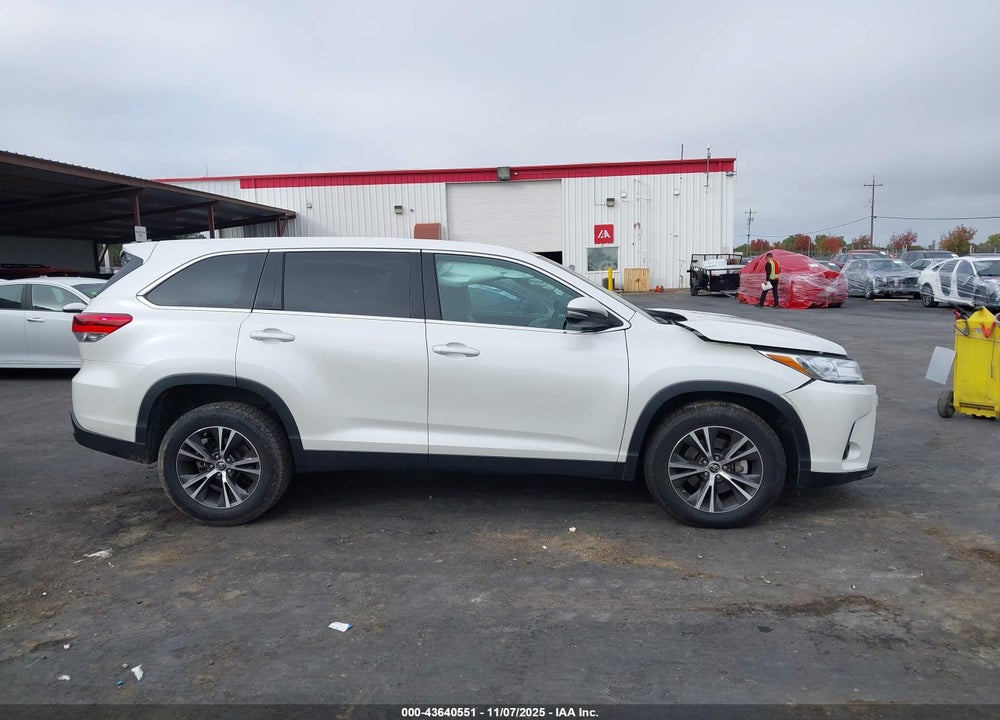 2019 TOYOTA HIGHLANDER VIN: 5TDZZRFHXKS336964