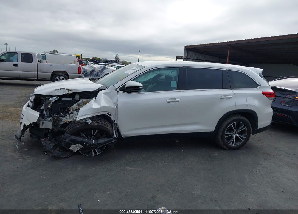 2019 TOYOTA HIGHLANDER VIN: 5TDZZRFHXKS336964