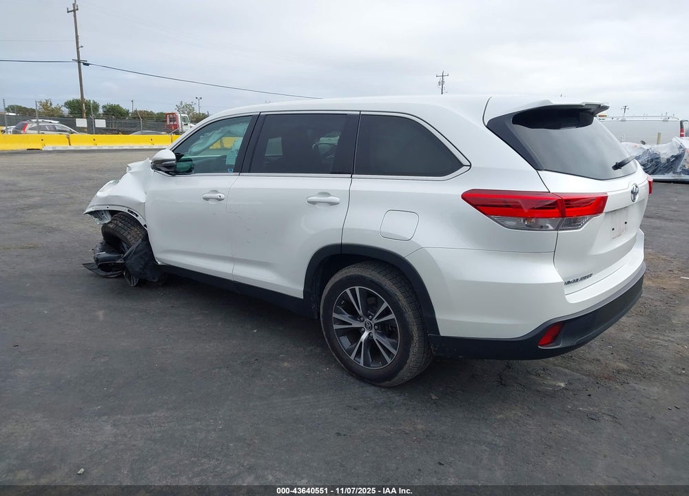 2019 TOYOTA HIGHLANDER VIN: 5TDZZRFHXKS336964