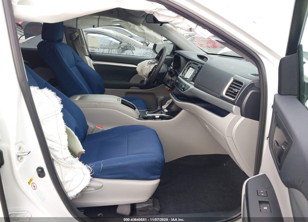 2019 TOYOTA HIGHLANDER VIN: 5TDZZRFHXKS336964