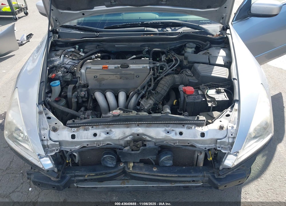 2004 HONDA ACCORD VIN: JHMCM56854C007458