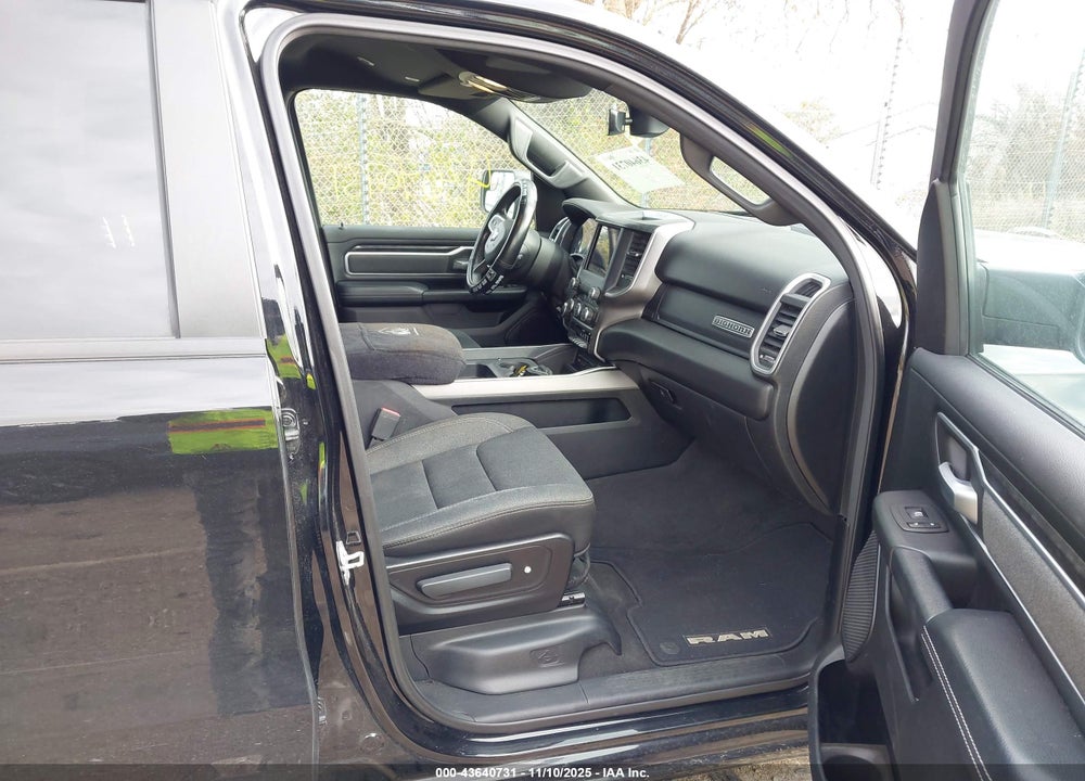 2019 RAM 1500 BIG HORN/LONE STAR 4X2 6'4 BOX VIN: 1C6RREBT7KN864770