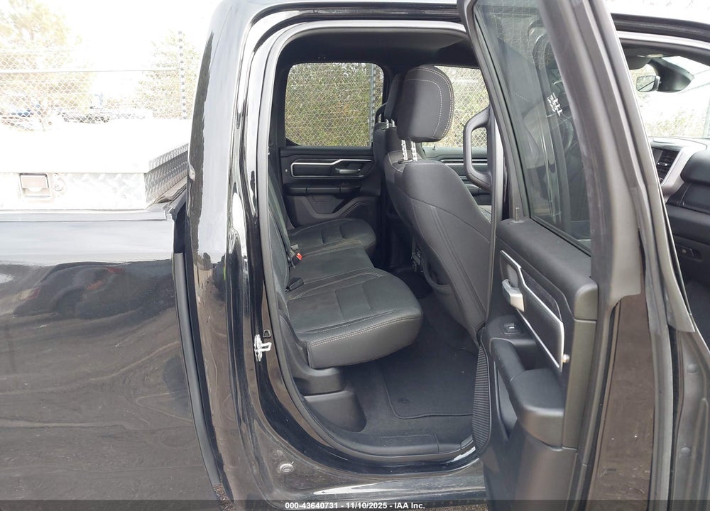 2019 RAM 1500 BIG HORN/LONE STAR 4X2 6'4 BOX VIN: 1C6RREBT7KN864770
