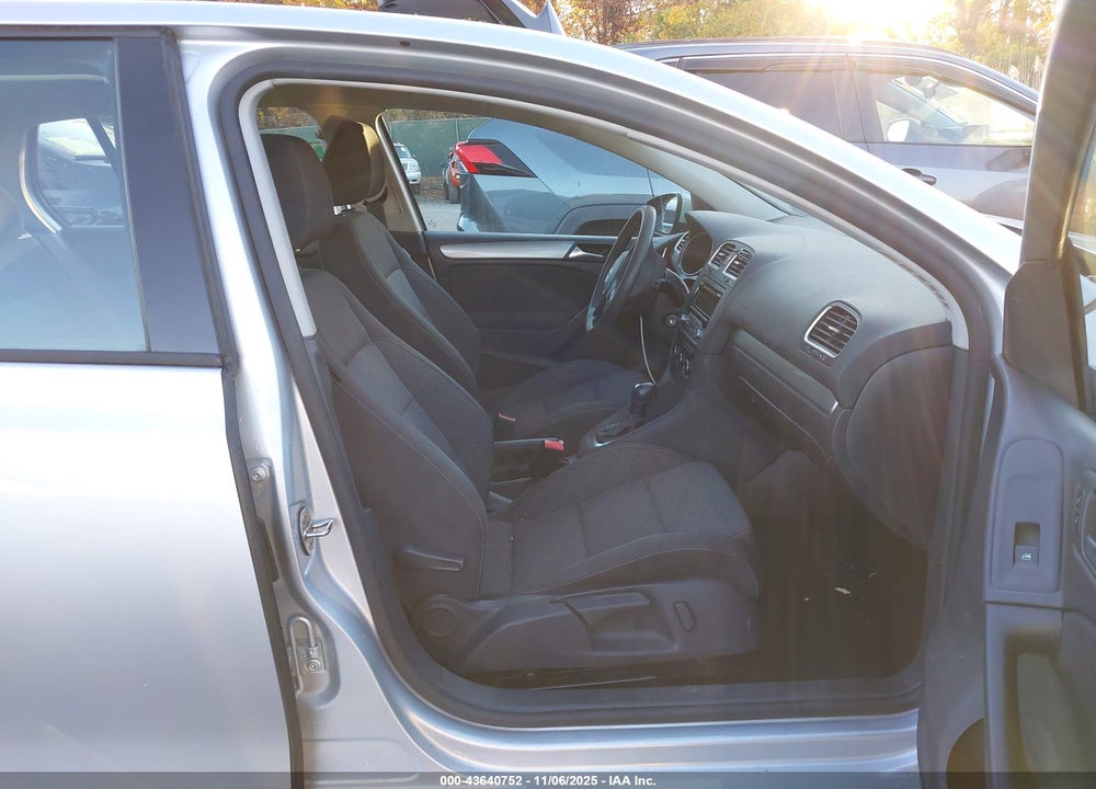 2013 VOLKSWAGEN GOLF 2.5L 4-DOOR VIN: WVWDB7AJ9DW083345