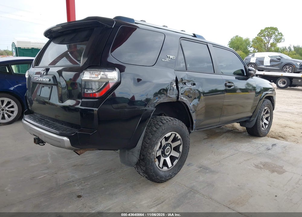 2018 TOYOTA 4RUNNER VIN: JTEBU5JR6J5515673