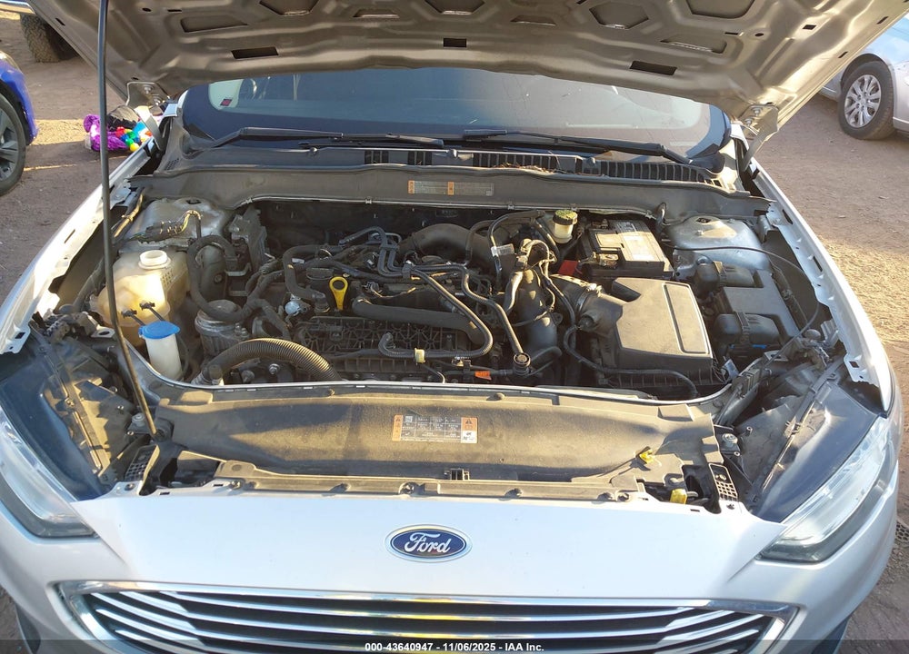 2019 FORD FUSION SE VIN: 3FA6P0HD8KR198784