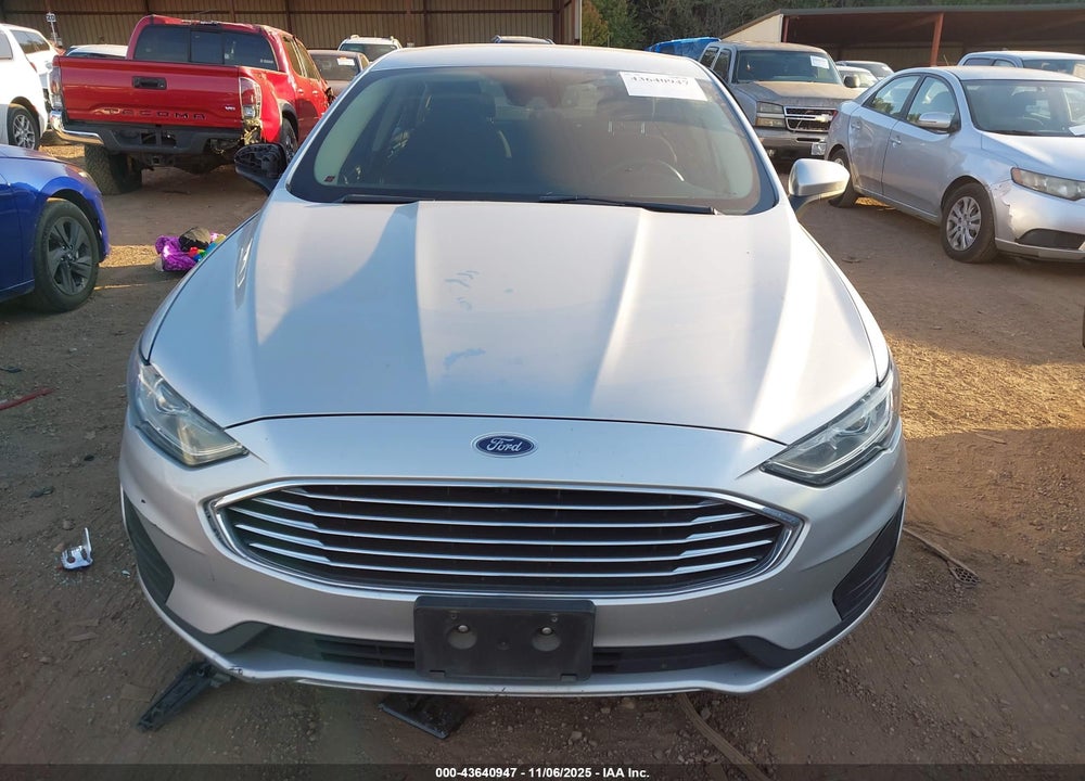 2019 FORD FUSION SE VIN: 3FA6P0HD8KR198784