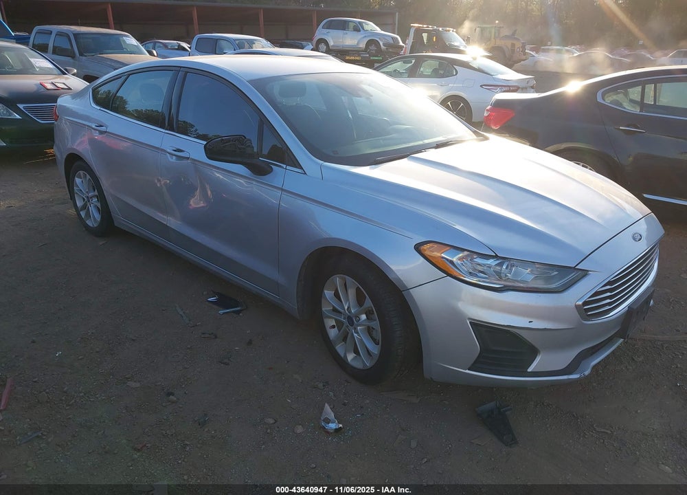 2019 FORD FUSION SE VIN: 3FA6P0HD8KR198784