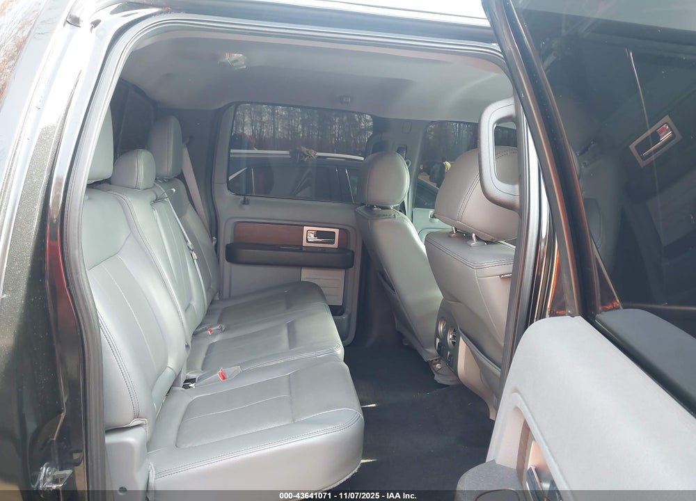 2013 FORD F-150 LARIAT VIN: 1FTFW1ET8DKG08957