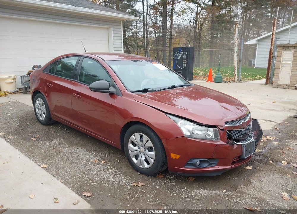 2013 CHEVROLET CRUZE LS AUTO VIN: 1G1PA5SH9D7172934
