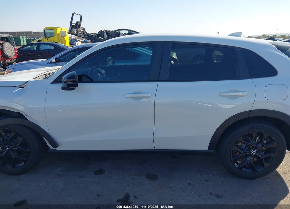 2024 HONDA HR-V AWD SPORT/AWD SPORT W/O BSI VIN: 3CZRZ2H54RM745766
