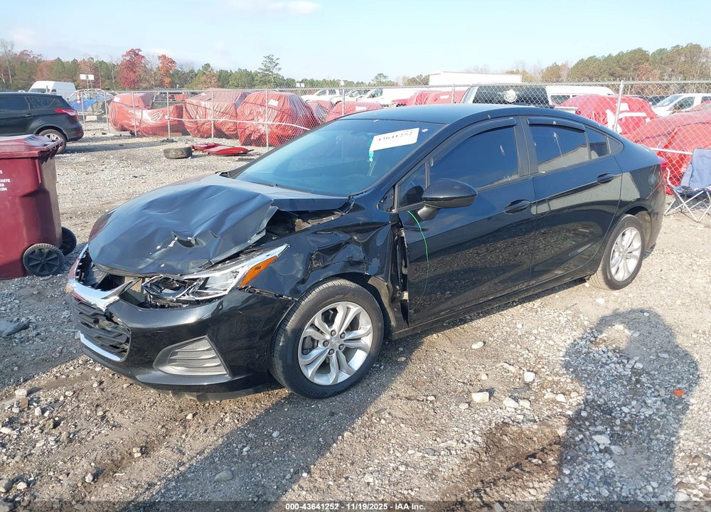2019 CHEVROLET CRUZE LS VIN: 1G1BC5SM4K7152329