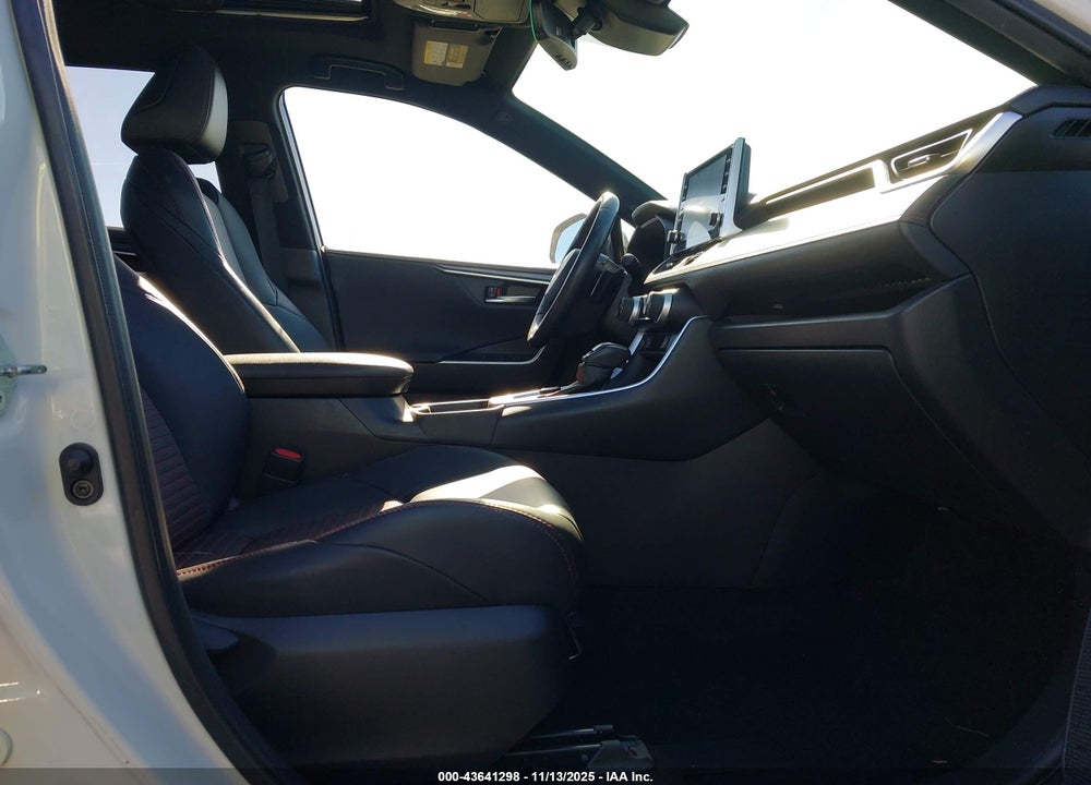2022 TOYOTA RAV4 PRIME XSE VIN: JTMEB3FV0ND086320