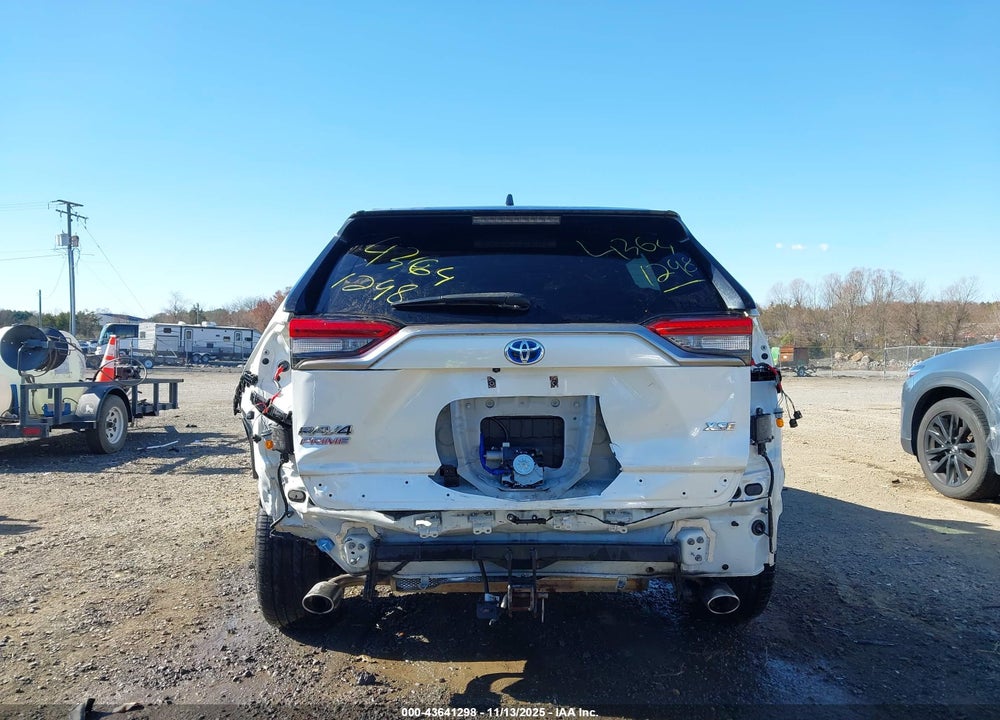 2022 TOYOTA RAV4 PRIME XSE VIN: JTMEB3FV0ND086320