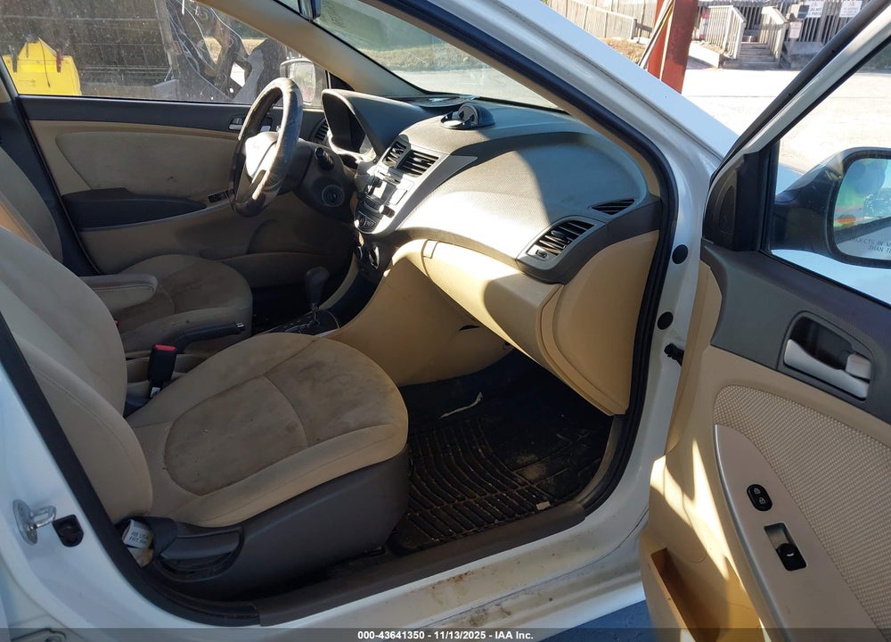 2014 HYUNDAI ACCENT GLS VIN: KMHCT4AE1EU630627