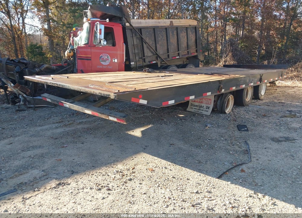 2005 OVERBILT TRAILER COMPANY LOW TRAILER VIN: 1Z9MD283950058840