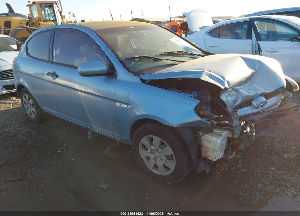 2010 HYUNDAI ACCENT GS VIN: KMHCM3AC7AU151807