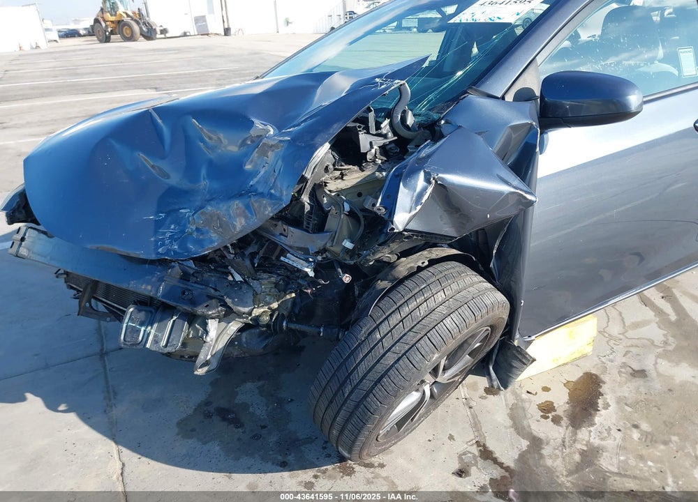 2016 TOYOTA COROLLA LE PLUS VIN: 5YFBURHEXGP543177