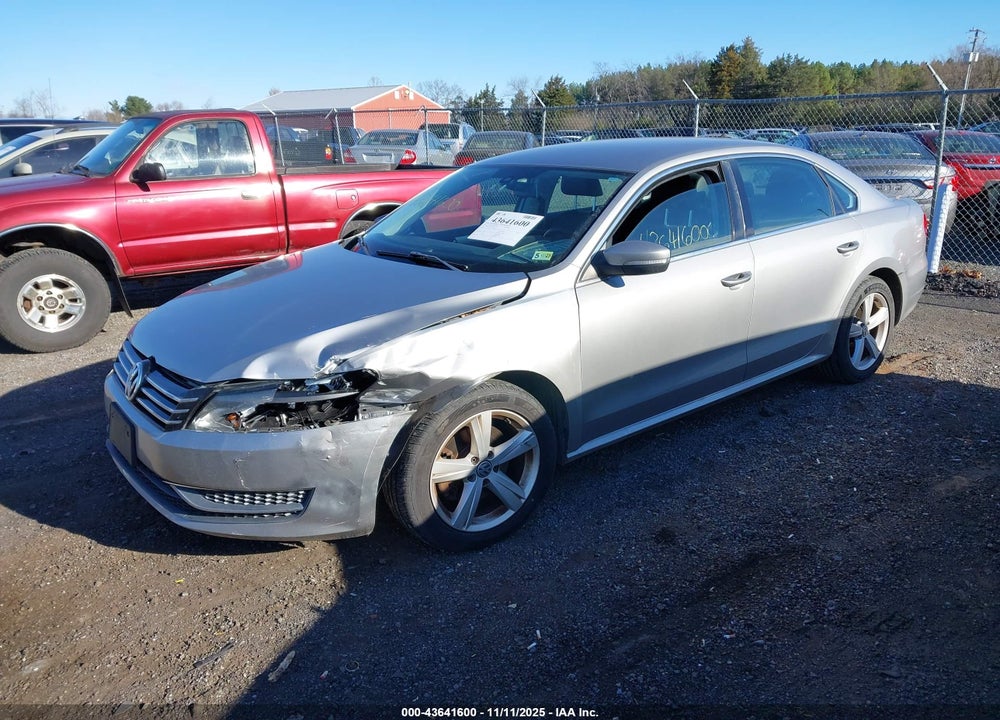 2013 VOLKSWAGEN PASSAT 2.5L SE VIN: 1VWBP7A31DC090296