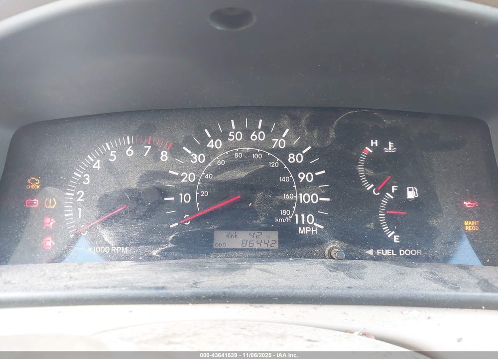 2008 TOYOTA COROLLA VIN: 2T1BR32E48C875320
