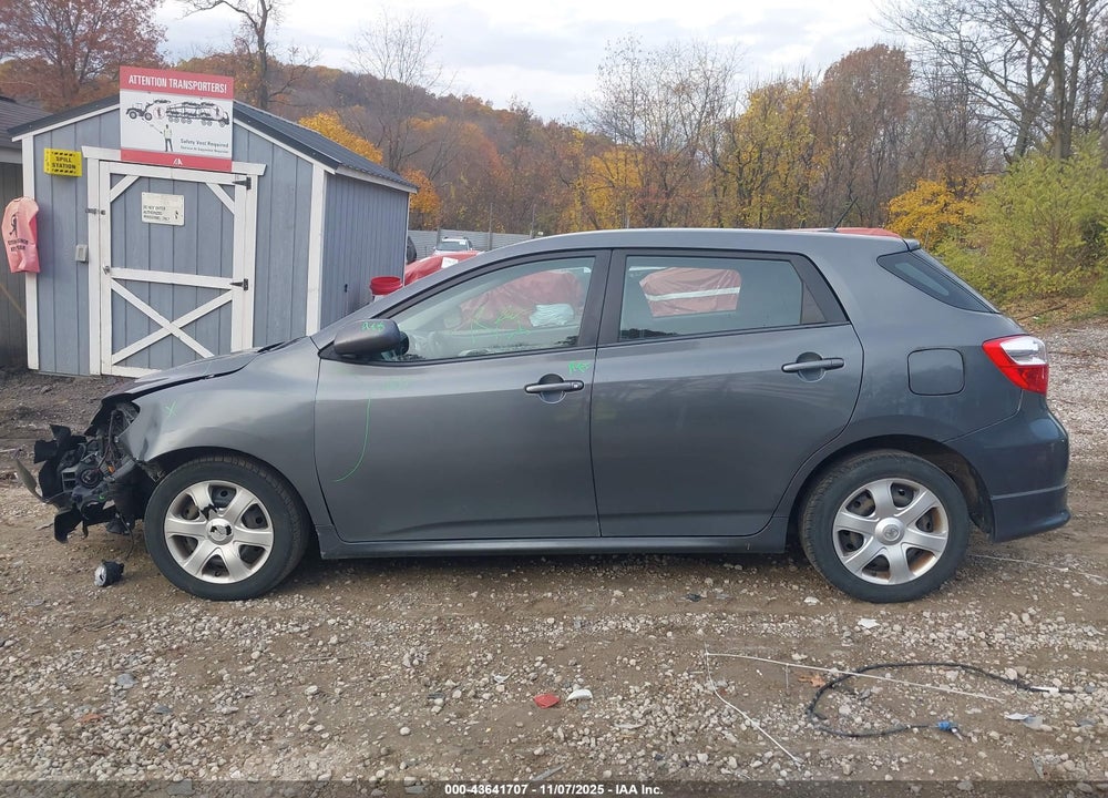 2010 TOYOTA MATRIX S VIN: 2T1LE4EE1AC014345