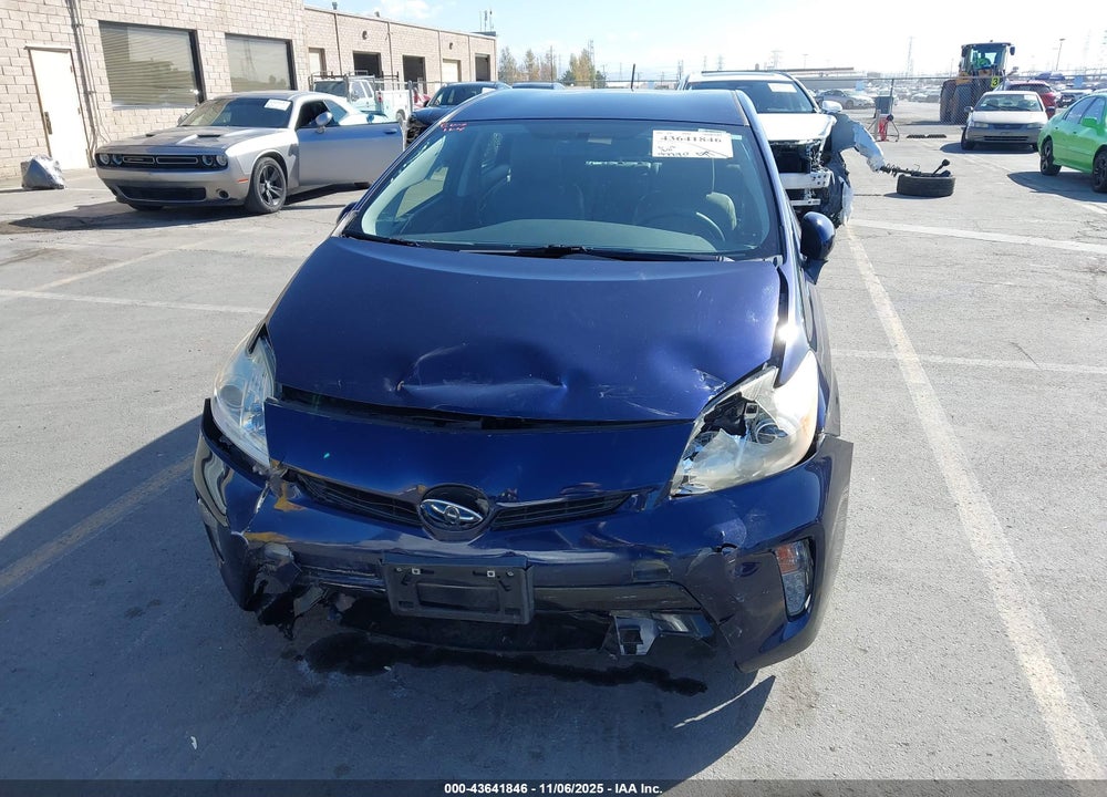2015 TOYOTA PRIUS THREE VIN: JTDKN3DU5F0399067