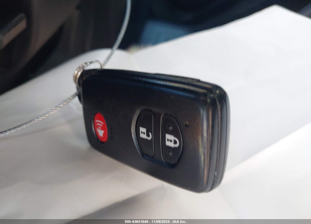 2015 TOYOTA PRIUS THREE VIN: JTDKN3DU5F0399067