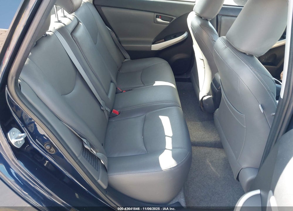 2015 TOYOTA PRIUS THREE VIN: JTDKN3DU5F0399067